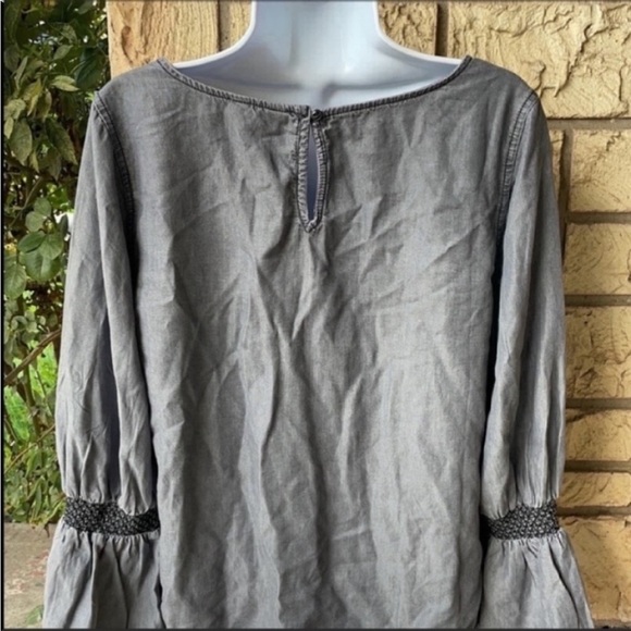 Gap Denim Blue Tunic top Blouse Bell Sleeves flow Size Med - Picture 6 of 11